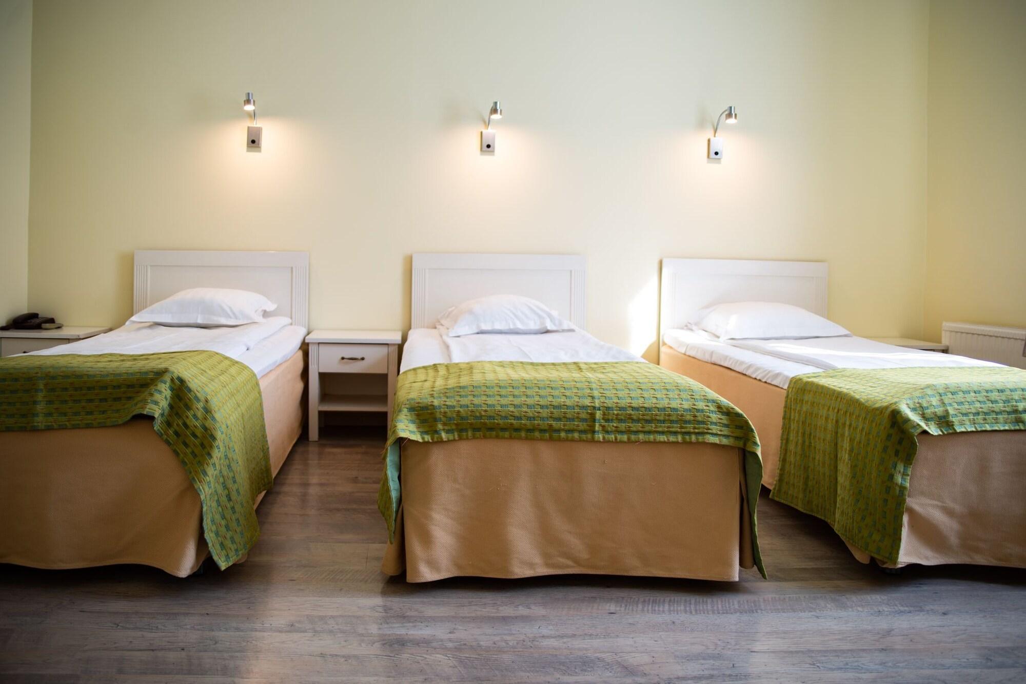 Economy Hotel Tallinn Kültér fotó